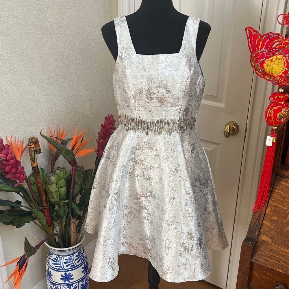 Mac Duggal Square Neck Sleeveless fit flare Dress Size 10 silver rhinestone